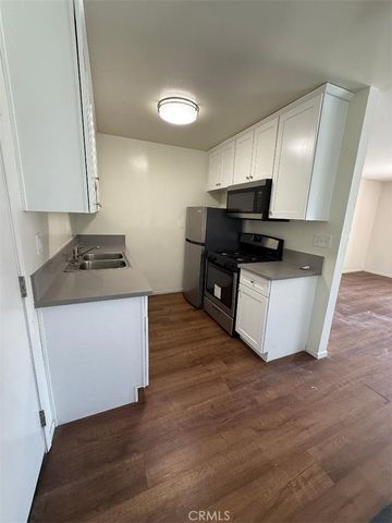 343 W Howard Street, Pasadena, CA 91103