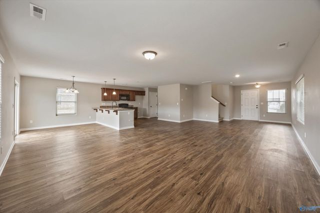 119 Winstead Circle, Owens Cross Roads, AL 35763