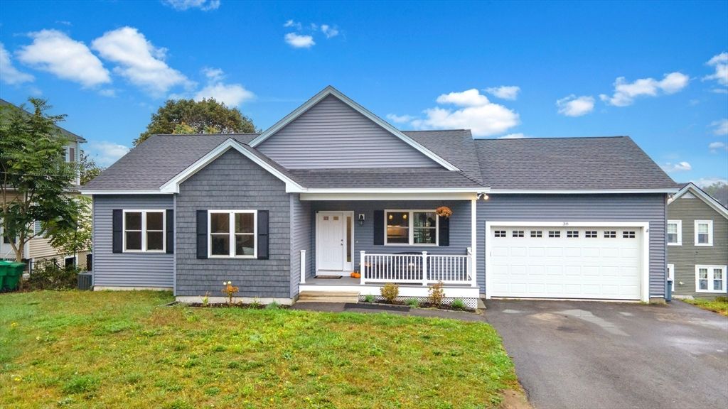 38 Norman St, Clinton, MA 01510