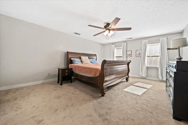 1065 PETERSBURG CV, Collierville, TN 38017