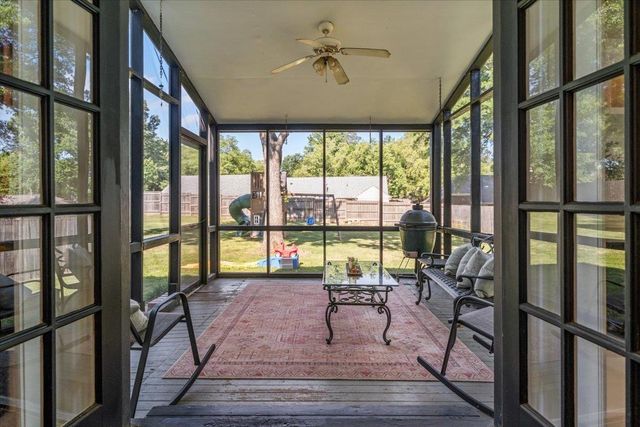 1065 PETERSBURG CV, Collierville, TN 38017