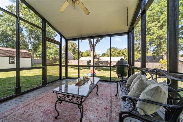 1065 PETERSBURG CV, Collierville, TN 38017