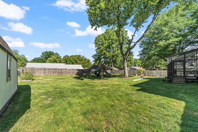 1065 PETERSBURG CV, Collierville, TN 38017