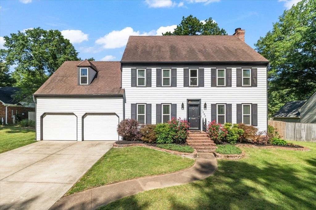 1065 PETERSBURG CV, Collierville, TN 38017