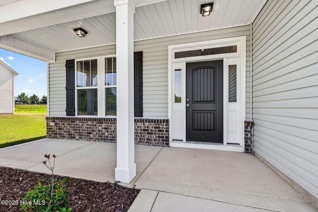 126 Maverick Lane, Dunn, NC 28334