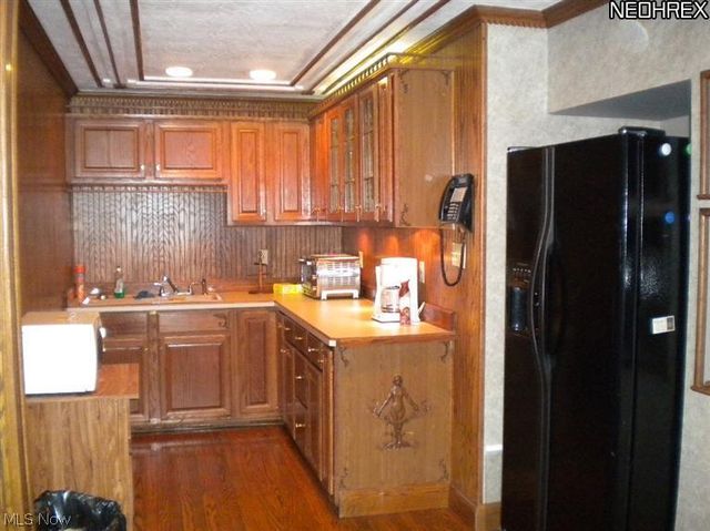 165 2nd Street NW, Barberton, OH 44203