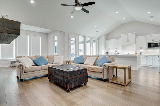 7306 Pecan Brook Lane, Fulshear, TX 77441