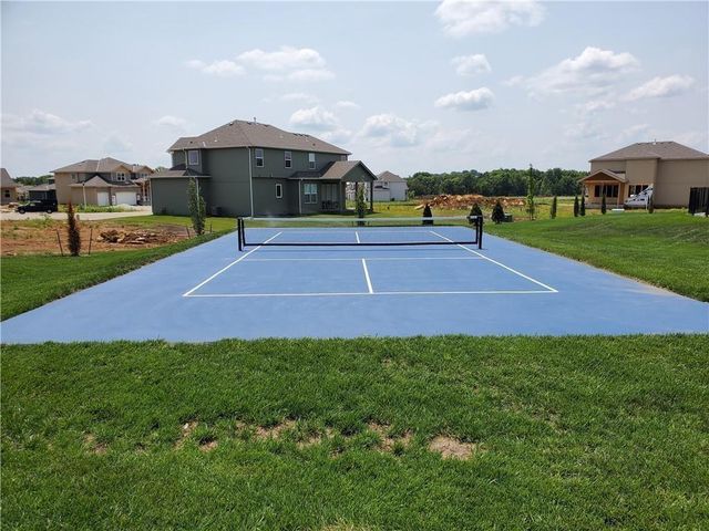17486 W 169th Terrace, Olathe, KS 66062