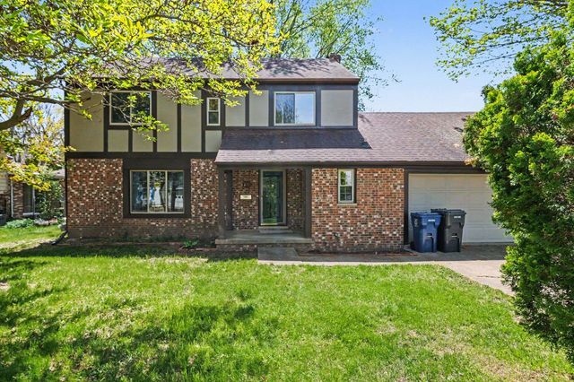 1745 Laurel Oak Drive, Flint, MI 48507