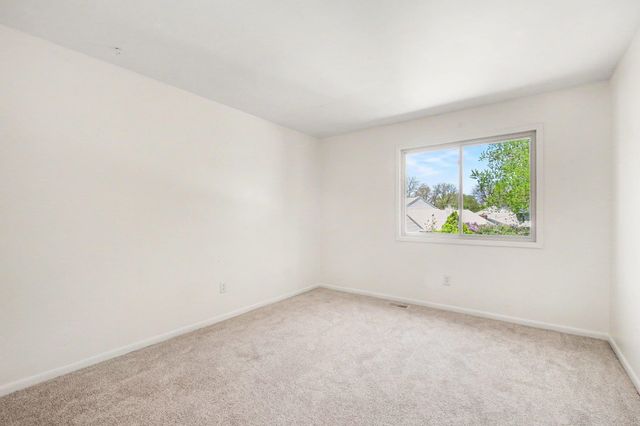 1745 Laurel Oak Drive, Flint, MI 48507