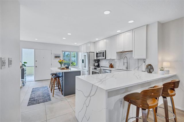 1600 1ST AVENUE W 102A, Bradenton, FL 34205