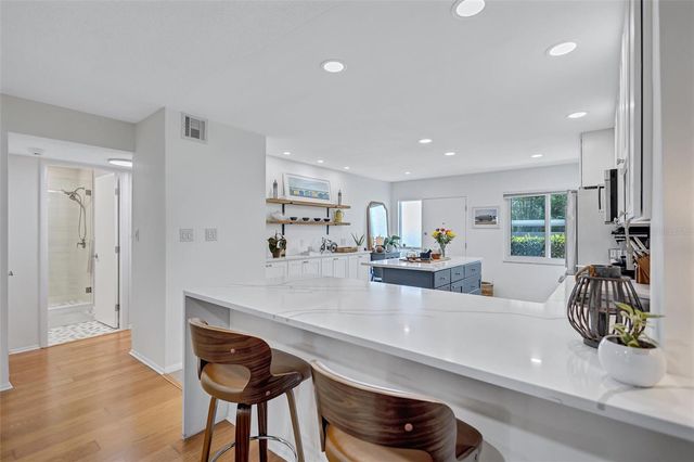 1600 1ST AVENUE W 102A, Bradenton, FL 34205