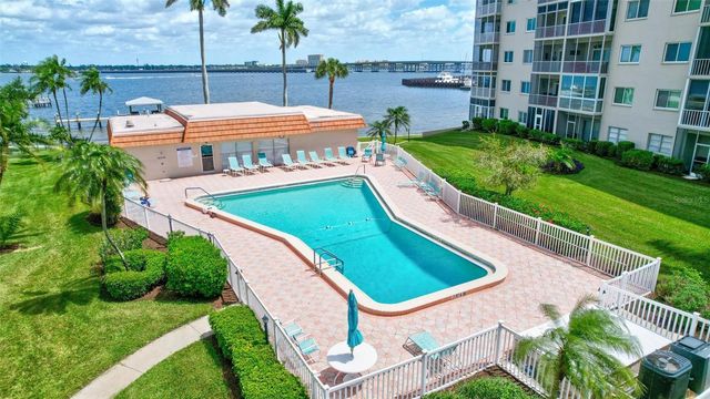 1600 1ST AVENUE W 102A, Bradenton, FL 34205