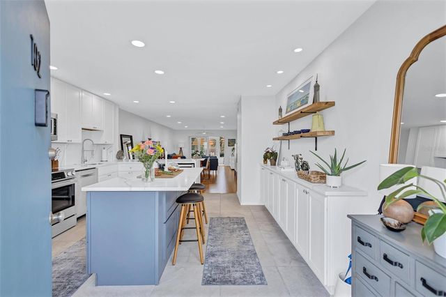 1600 1ST AVENUE W 102A, Bradenton, FL 34205