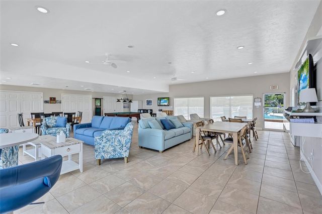 1600 1ST AVENUE W 102A, Bradenton, FL 34205