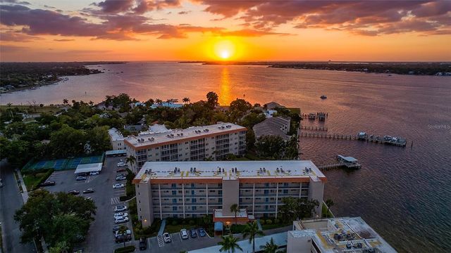 1600 1ST AVENUE W 102A, Bradenton, FL 34205