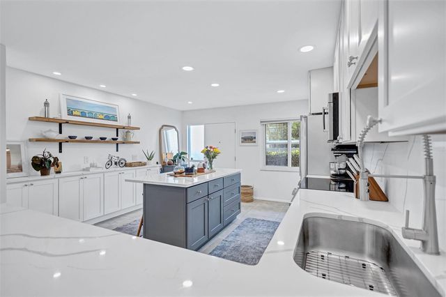 1600 1ST AVENUE W 102A, Bradenton, FL 34205