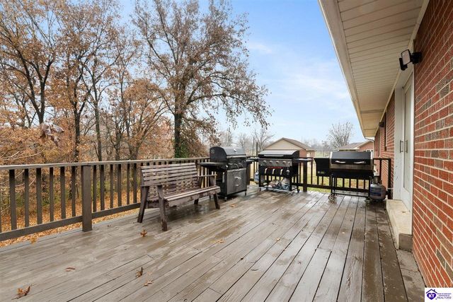 673 Seminole Road, Radcliff, KY 40160