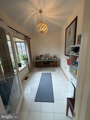 6254 BRIDLE CT, Harrisburg, PA 17111