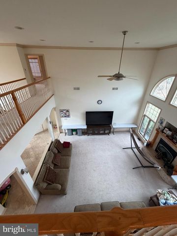 6254 BRIDLE CT, Harrisburg, PA 17111