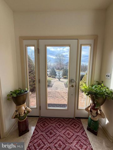 6254 BRIDLE CT, Harrisburg, PA 17111