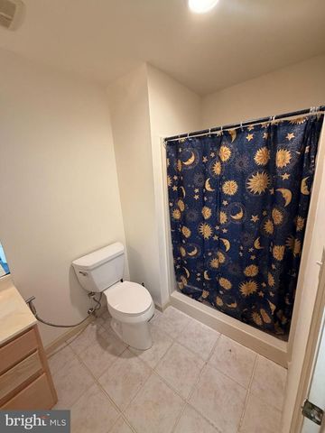 6254 BRIDLE CT, Harrisburg, PA 17111