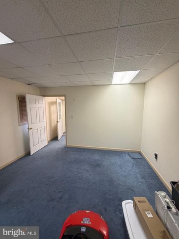 6254 BRIDLE CT, Harrisburg, PA 17111