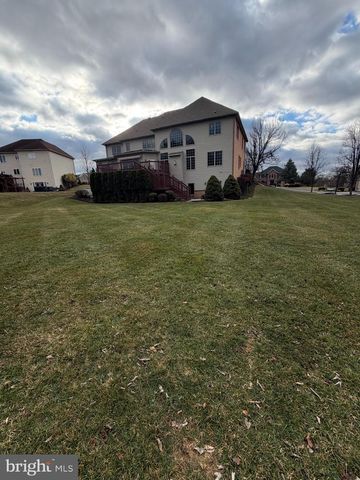 6254 BRIDLE CT, Harrisburg, PA 17111