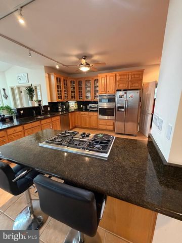 6254 BRIDLE CT, Harrisburg, PA 17111