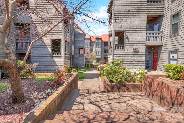 9029 J M Keynes Drive 61, Charlotte, NC 28262