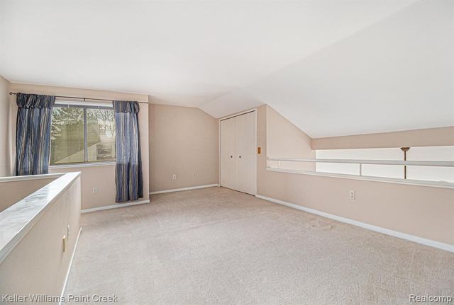 521 Oxford Court, Rochester Hills, MI 48307