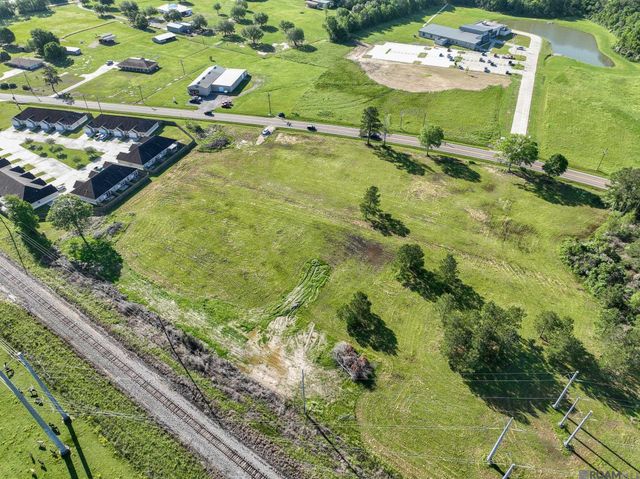 11545 Burgess Ave, Walker, LA 70785