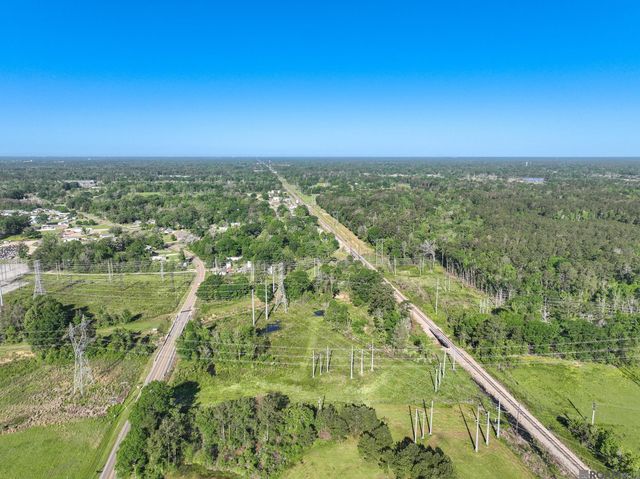 11545 Burgess Ave, Walker, LA 70785