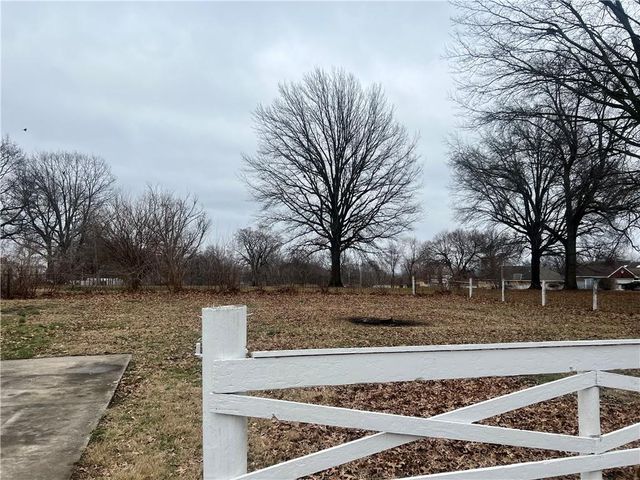 4507 Blue Ridge Boulevard, Kansas City, MO 64133