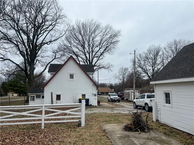 4507 Blue Ridge Boulevard, Kansas City, MO 64133