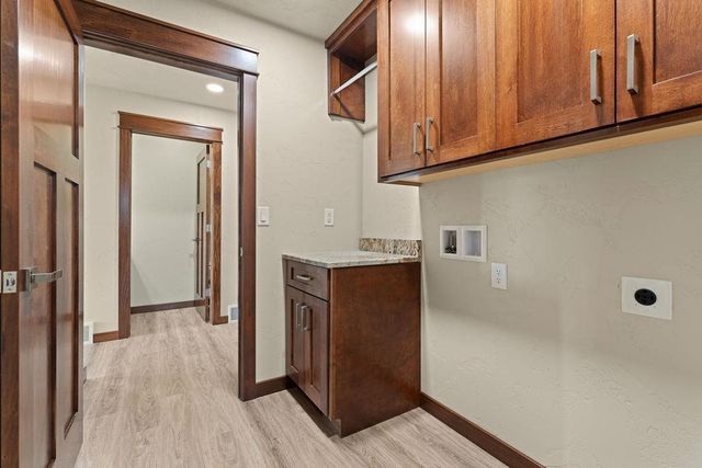 5319 FENCELINE LANE, Omro, WI 54963