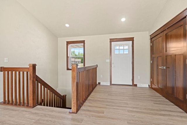 5319 FENCELINE LANE, Omro, WI 54963