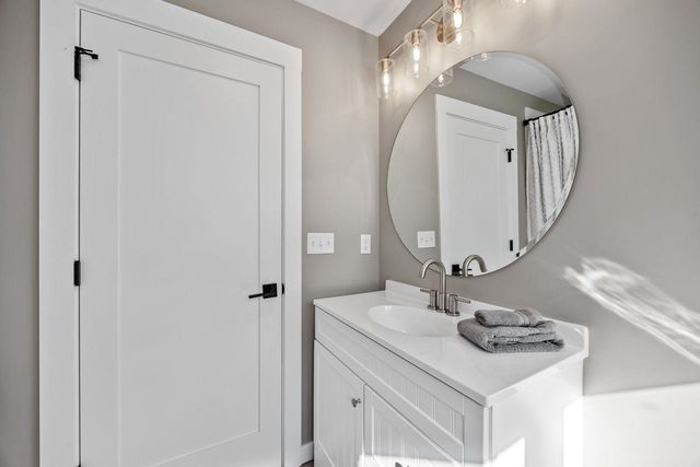 168 Old Bartlett Road A, Conway, NH 03860