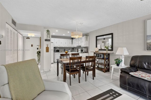3771 Environ Blvd 346, Lauderhill, FL 33319