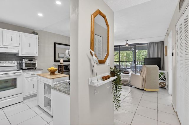 3771 Environ Blvd 346, Lauderhill, FL 33319