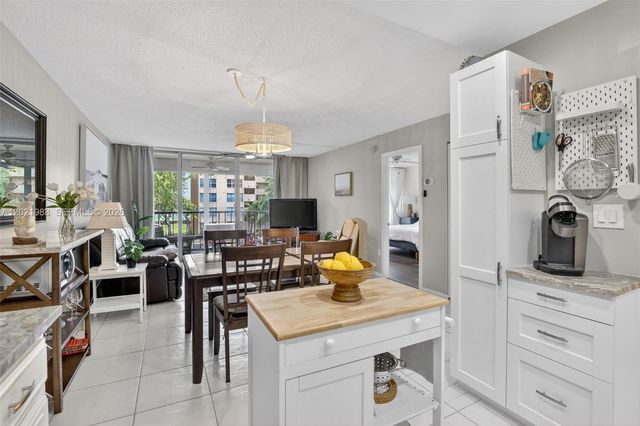 3771 Environ Blvd 346, Lauderhill, FL 33319
