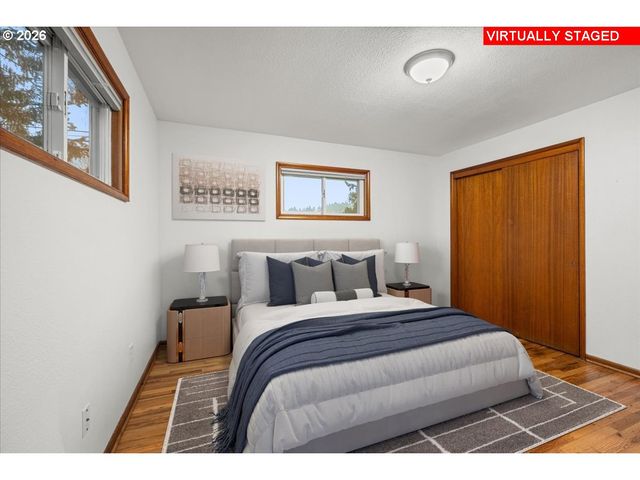 45777 Sw MAPLE Ln, Gaston, OR 97119