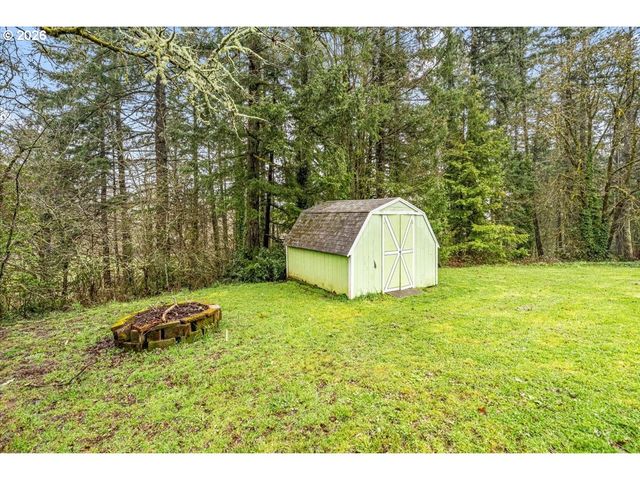 45777 Sw MAPLE Ln, Gaston, OR 97119