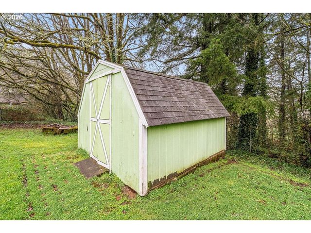 45777 Sw MAPLE Ln, Gaston, OR 97119