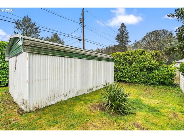 45777 Sw MAPLE Ln, Gaston, OR 97119