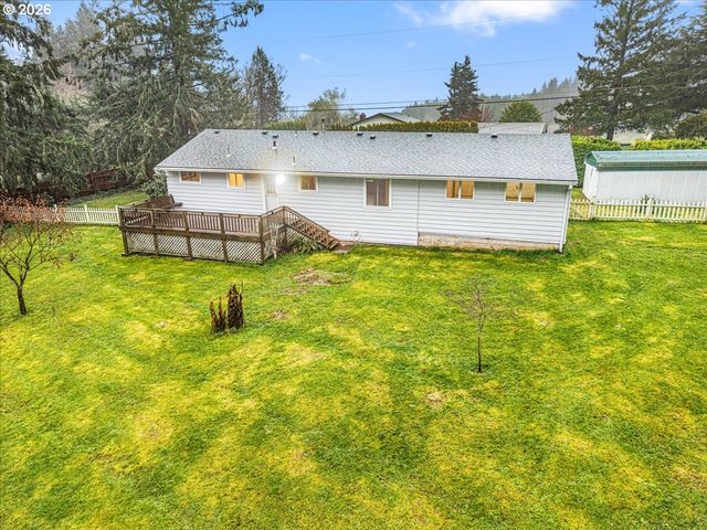 45777 Sw MAPLE Ln, Gaston, OR 97119