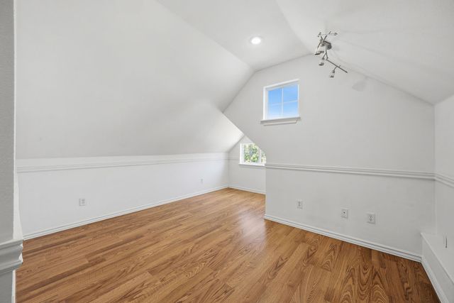 2201 SW Juniper Avenue, Bentonville, AR 72713