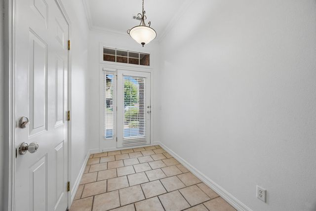 2201 SW Juniper Avenue, Bentonville, AR 72713