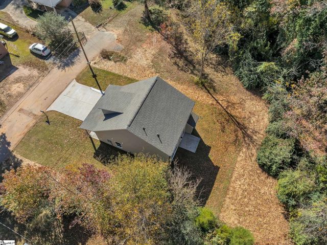 108 Oak Street, Belton, SC 29627