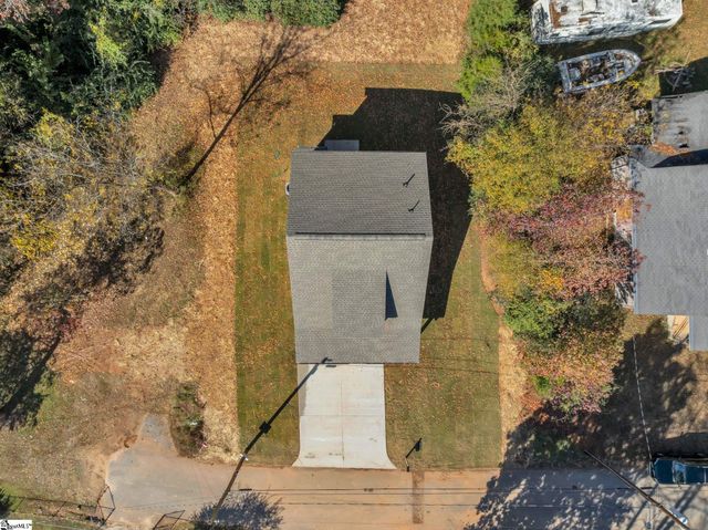 108 Oak Street, Belton, SC 29627